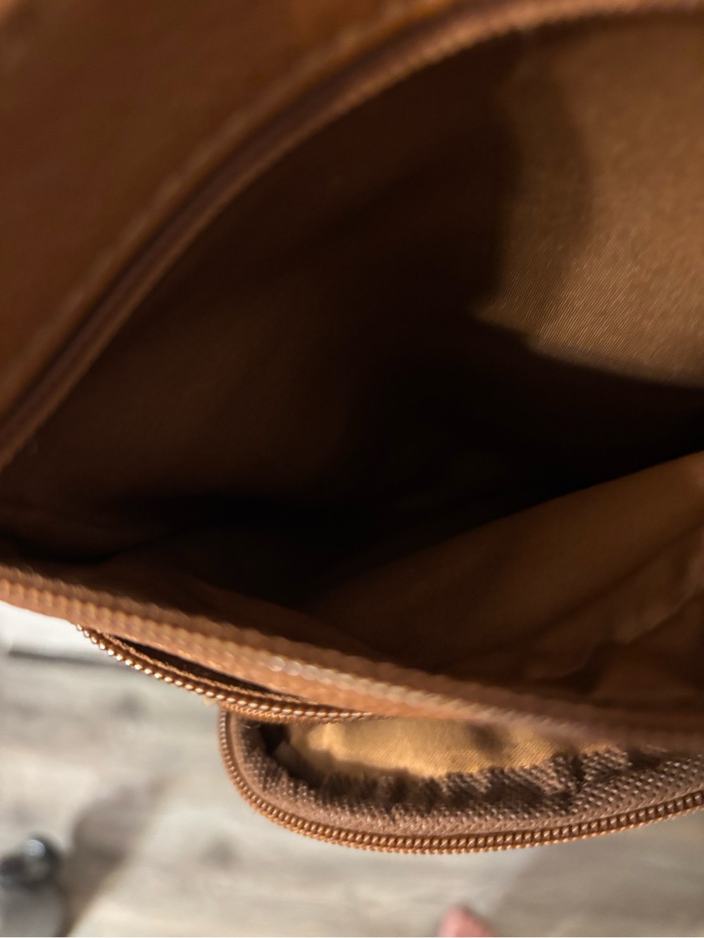 Crossbody purse - Picture 7 of 15